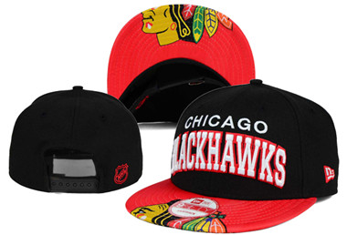 NHL Chicago Blackhawks Team Logo Black Snapback Adjustable Hat