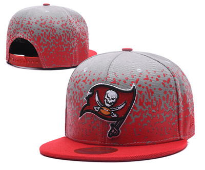 NFL Tampa Bay Buccaneers Team Logo Red Snapback Adjustable Hat S01