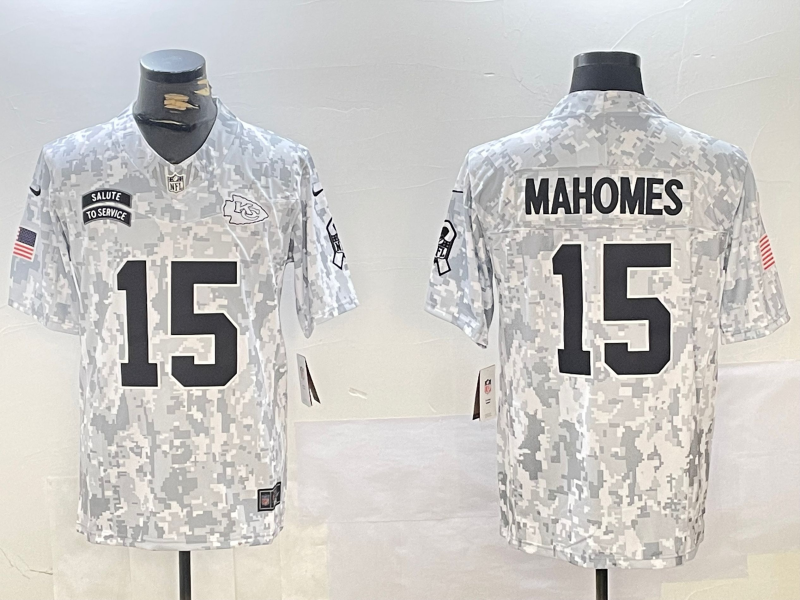 Men's Kansas City Chiefs #15 Patrick Mahomes Arctic Camo 2024 FUSE Salute to Service Limited Stitched Jersey