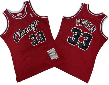 Men's Chicago Bulls #33 Scottie Pippen Red 2003 Throwback Swingman Jersey