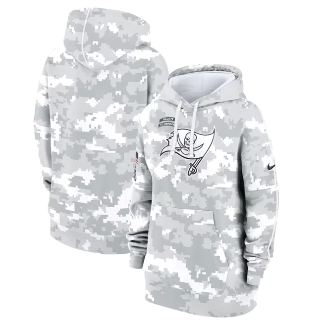 Women's Tampa Bay Buccaneers 2024 Arctic Camo Salute To Service Club Fleece Pullover Hoodie(Run Small)