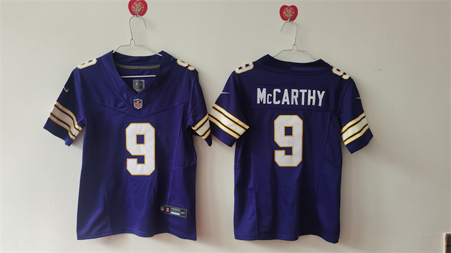 Women's Minnesota Vikings #9 J.J. McCarthy Purple F.U.S.E Throwback Vapor Untouchable Limited Stitched Jersey(Run Small)