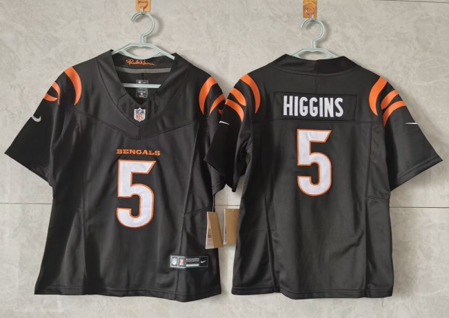 Youth Cincinnati Bengals #5 Tee Higgins Black 2024 F.U.S.E. Vapor Untouchable Limited Stitched Jersey Youth Cincinnati Bengals #5 Tee Higgins Black 2024 F.U.S.E. Vapor Untouchable Limited Stitched Jersey