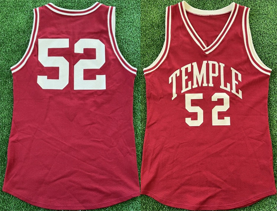 Men's Vintage 80s 90s Temple Owls University #52 Red Stitched NCAA Basketball Jersey