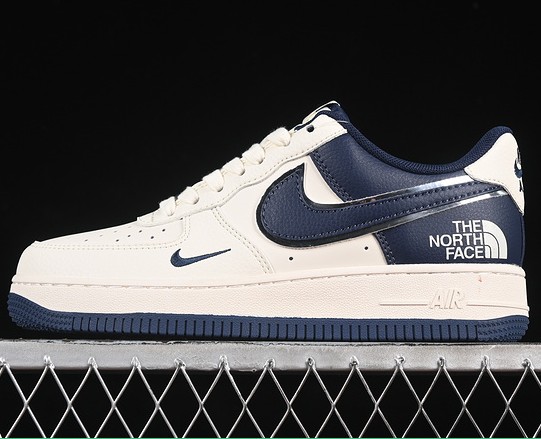 Nike Air Force 1 '07 LV8 