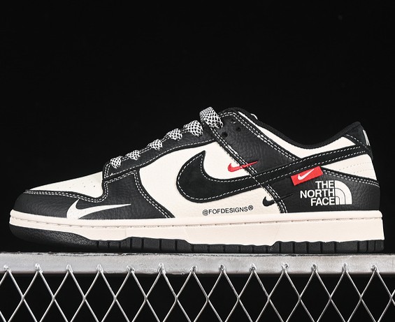 Nike SB Dunk Low The North Face White Black Red YX5066-339 Sneaker