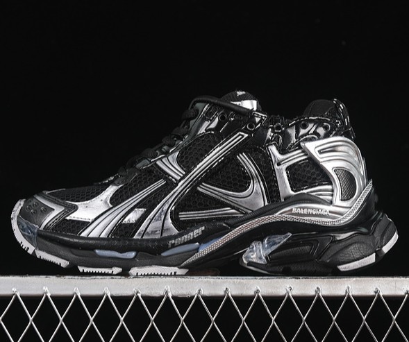 Runner 7.0 2025 Sneaker Black Silver (Men's US7-13 Women's USW5-9) Balenciaga 772774 W3RMU 1100