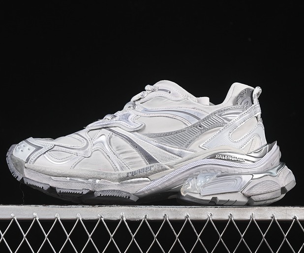 Balenxciaga Runner 2.0 Nylon 8.0 Grey Silver 779066WRNNY1180 Sneaker