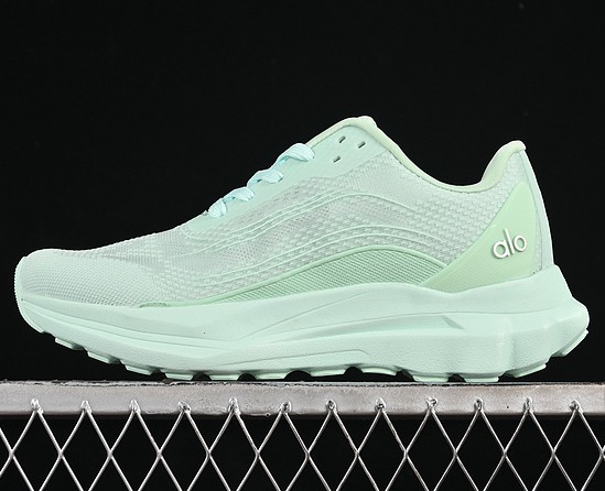 Alo Runner Spearmint Unisex Running Shoes Women's Men's Sneaker Green