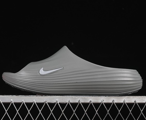 Nike ReactX Rejuven8 Slide Grey Pure Platinum HV4484-002 (WMNS USW5.5-8 Men's US7-11) Sneaker