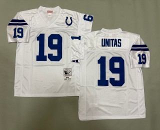 Men's Indianapolis Colts #19 Johnny Unitas White 1970 Throwbacks Authentics Mitchell & Ness NFL Jersey