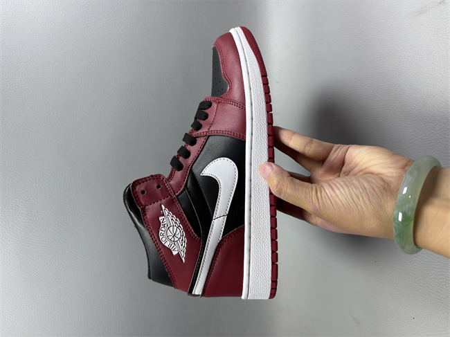Men's Running Weapon Air Jordan 1 Red Black Shoes 0741 Sneaker