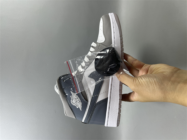 Men's Running Weapon Air Jordan 1 Grey White Shoes 0734 Sneaker